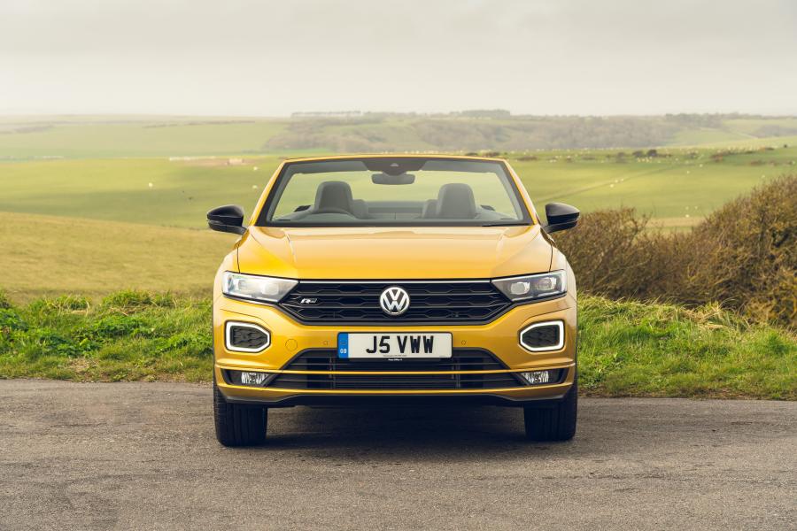  Volkswagen T-Roc Cabriolet R-Line 2020 года  (UK) (фото 13 из 40)
